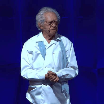 Morre em Manaus o poeta Thiago de Mello, aos 95 anos