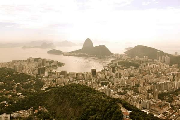 Rio de Janeiro, Brasil - 2.564 arranha-céus