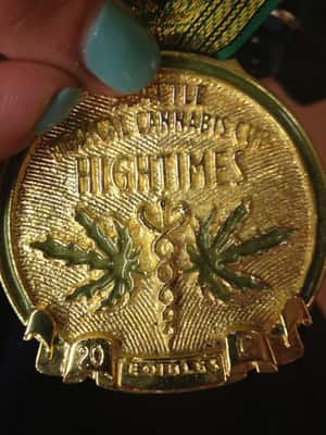 Medalha conquistada na Cannabis Cup