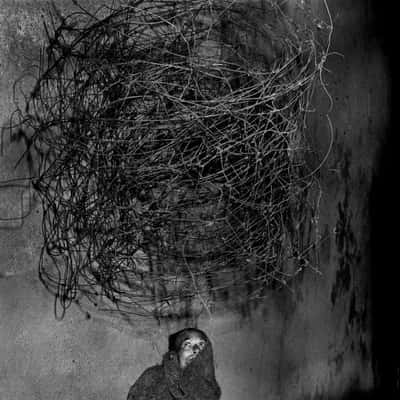 por Roger Ballen