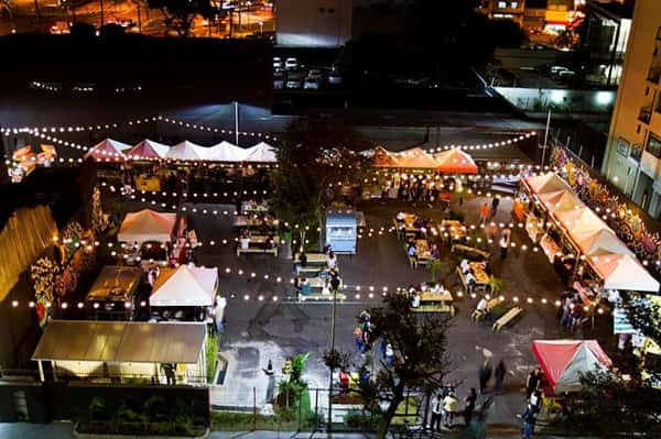 Butantan Food Park End.: Rua Agostinho Cantu, 47 - Butantã - zona Oeste - São Paulo. Horário de funcionamento: de segunda a quarta, das 11h às 16h. Quinta a sábado, das 11h às 22h. Domingos, das 12h às 19h