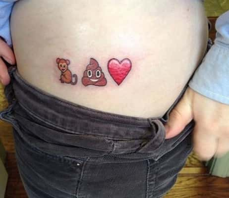 As tatuagens de emojis são algumas das novas tendências que inspiram desenhos 