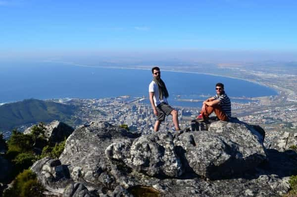 Cidade do Cabo: numa promoção do Tam Fidelidade, conseguimos ida e volta para África por 50 Mil pontos em 2015. 
(Crédito da foto: http://www.viageria.com)