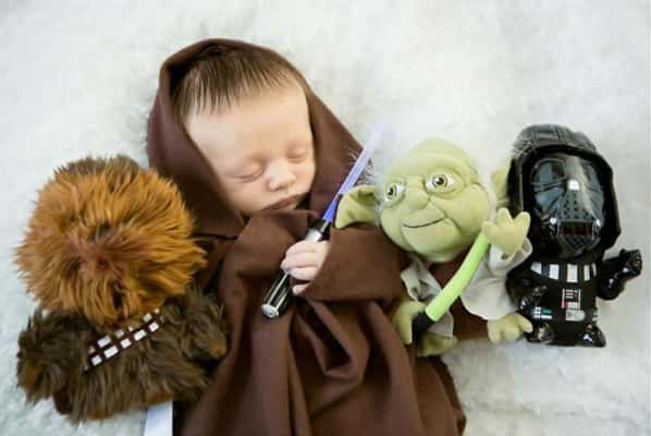 Pais vestem seus filhos de 'Star Wars'