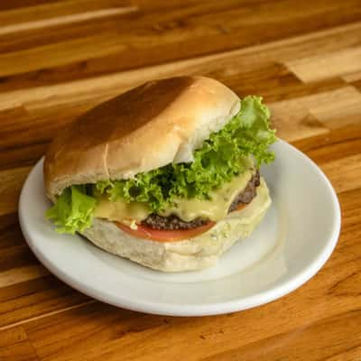 Cheese salada do Hamburguinho, em São Paulo