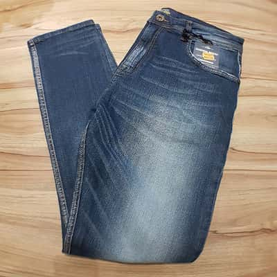 Jeans Forum de R$ 219 por R$ 99