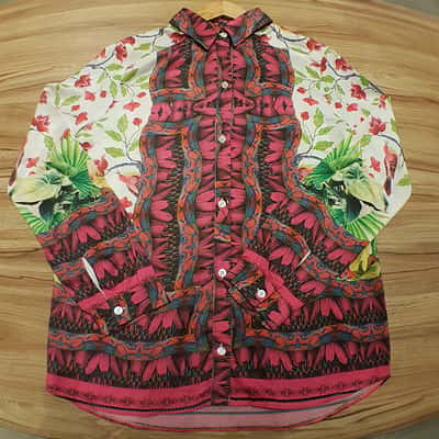 Camisa de flores Forum de R$ 429 por R$ 259