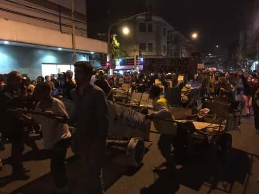 Manifestantes protestam pela morte de Ricardo Nascimento por PM