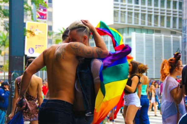 Parada LGBT na avenida Paulista 