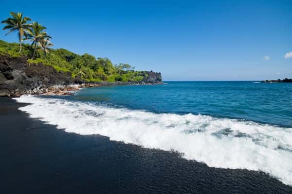 Honokalani Beach