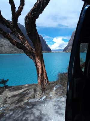 Vista da van para a Laguna Llanganuco