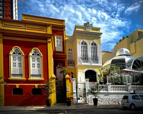 Fachada do hotel Juma Ópera , em Manaus