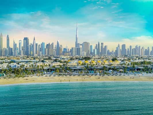 La Mer combina sol e areia com compras e estilo