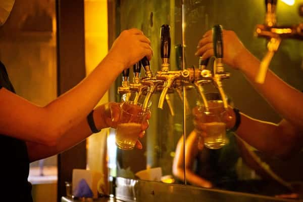 A cerveja da Brass Brew é produzida em Indaiatuba, no interior de SP