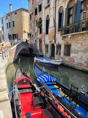 Recantos de Veneza e ponte