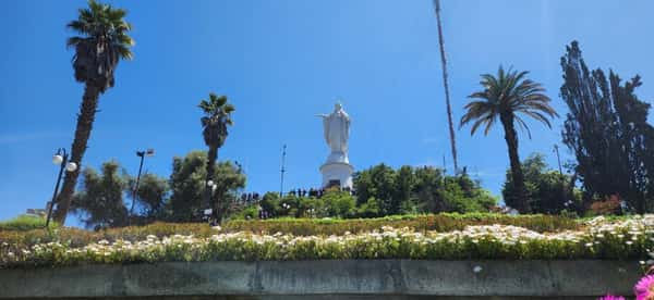 Estátua de Imaculada Conceição