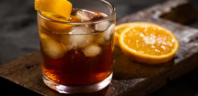 Negroni tradicional: simples truque vai deixá-lo incrível