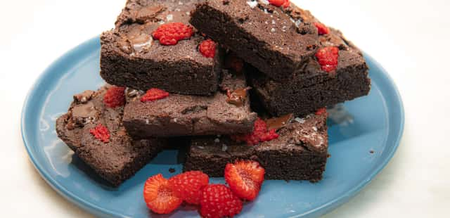 Brownie com morango: a combinação perfeita que você precisa provar