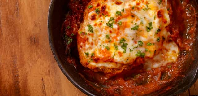 Ovos à Parmegiana: sabor surpreendente em poucos minutos