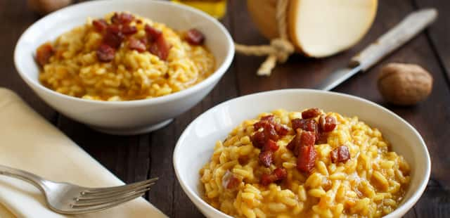 Risoto de quatro queijos com bacon irresistível