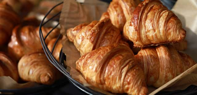 Croissant caseiro: leve, folhado e irresistível