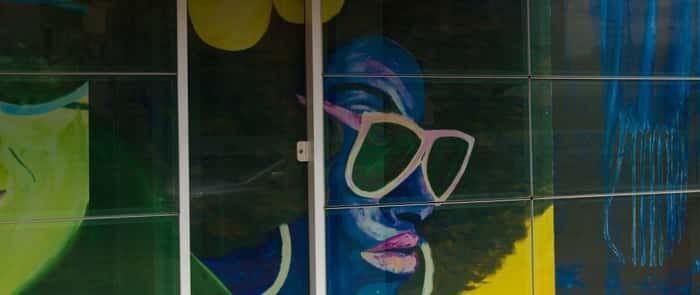 Pintura da agência localizada à Avenida José de Alencar