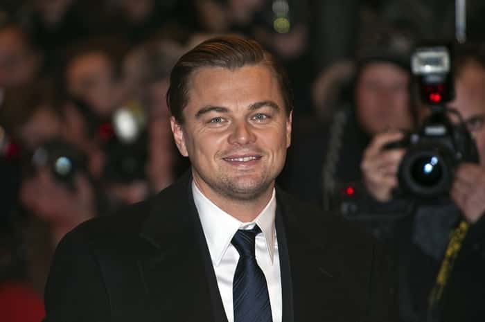 Leonardo DiCaprio - O ator discursou em prol da proteção ambiental e doou gordas quantias para projetos de conservações de oceanos, por exemplo.  