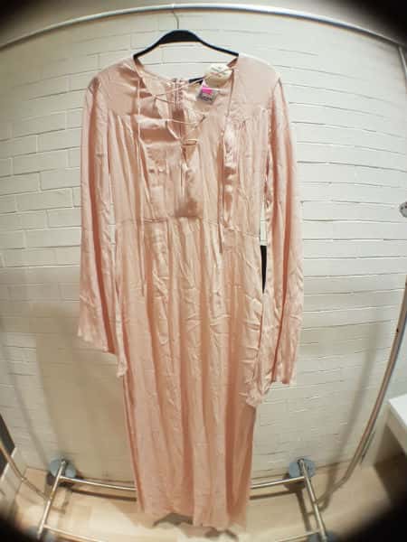 Vestido longo rosa: R$ 49,50