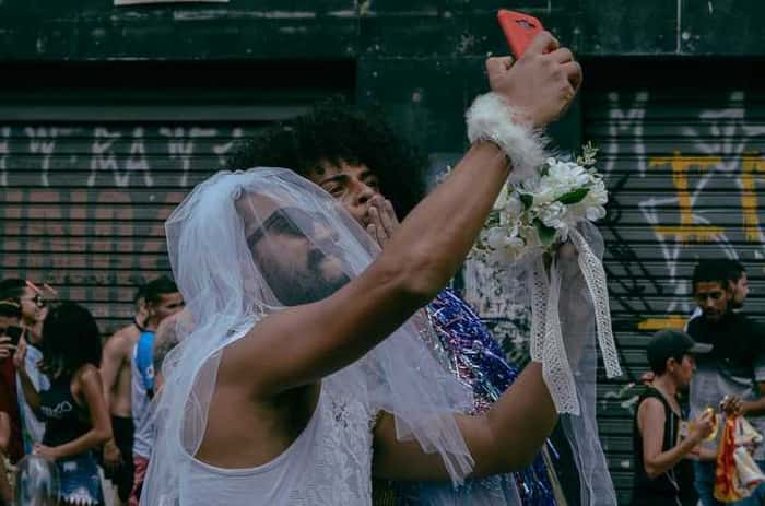 O amor no Carnaval entre os foliões do Bloco Acadêmicos do Baixo Augusta