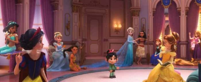 Cena de WiFi Ralph reúne todas as princesas da Disney