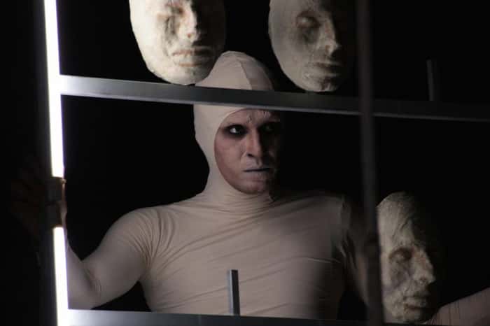 Monólogo do Núcleo de Pesquisa Caxote, com atuação de Humberto Caligari, estreia no dia 10 de agosto na SP Escola de Teatro.