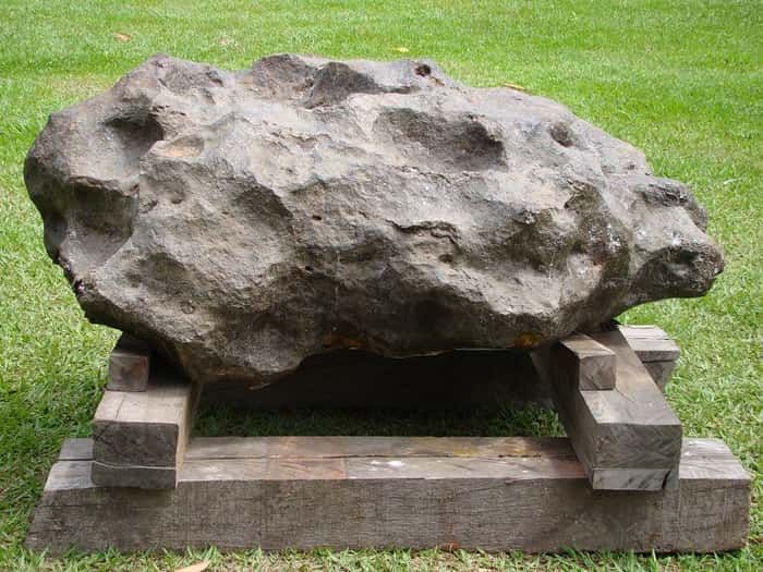 Meteorito Santa Luzia - Exposição 'Museu Nacional Vive – Arqueologia do Resgate'