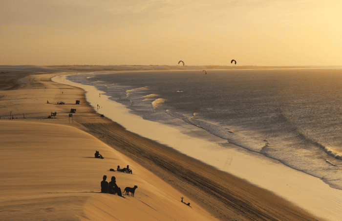 O lindíssimo pôr-do-sol de Jericoacora visto das dunas