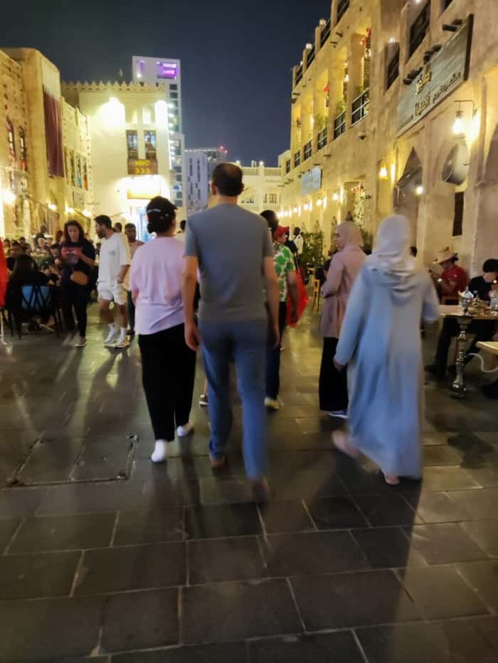 Mulheres no Souq, uma espécie de rua do comércio