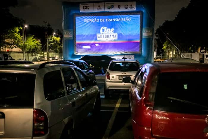Cine Autorama realiza cinema drive-in em SP e exibe quatro filmes de graça para toda a família!