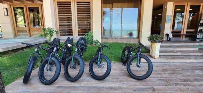 Hotel oferece bikes especiais para passeios na praia