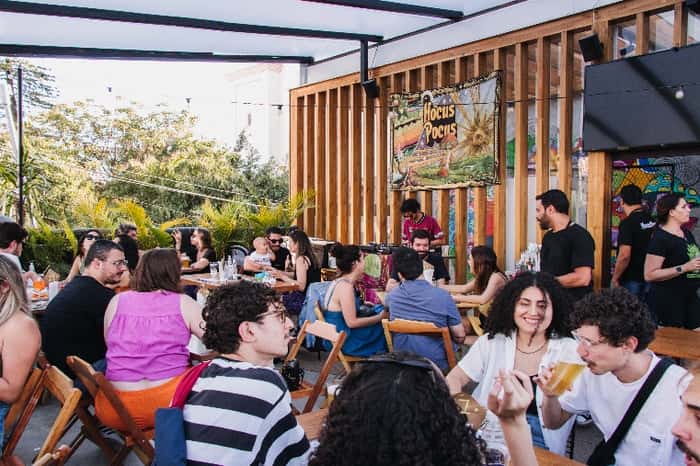 Evento da cervejaria carioca ainda vai contar com novas laricas e discotecagem pra animar a degustação das novas brejas