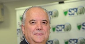 Ronaldo Laranjeira recebe prêmio ISAJE Griffith Edwards, por contribuição mundial na área de dependência química