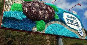 Salvador ganha painel de arte feito com lixo descartado no mar