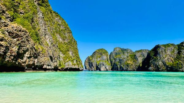 Maya Bay, na Tailândia, a praia onde foi filmado 