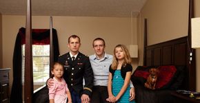 Fotografias retratam casais gays no exército norte americano