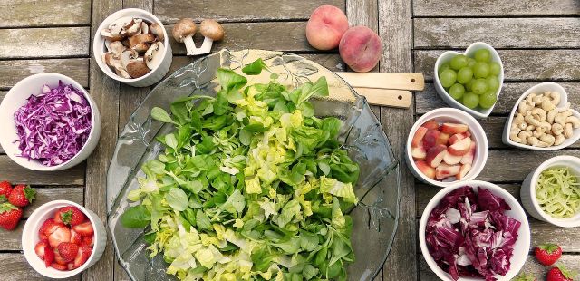 Salada de hortelã para refrescar; veja a receita