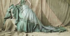 Confira a beleza e a exuberância das obras de Mario Testino