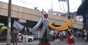 Espetáculo “Bingo Gotham” fica em cartaz no CCJ