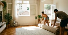 Quando devemos retirar os tapetes? Qual é o período ideal, dicas gerais para a casa e 5 dicas extras