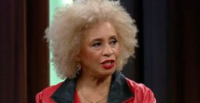 Primeira professora negra do ITA denuncia preconceito
