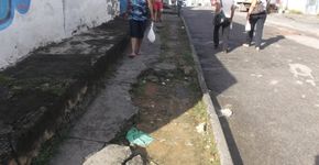 Movimento Passeio Livre luta por calçadas melhores em Salvador