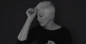 A versão em língua de sinais de ‘Hello’, da Adele, é tão emocionante quanto a original