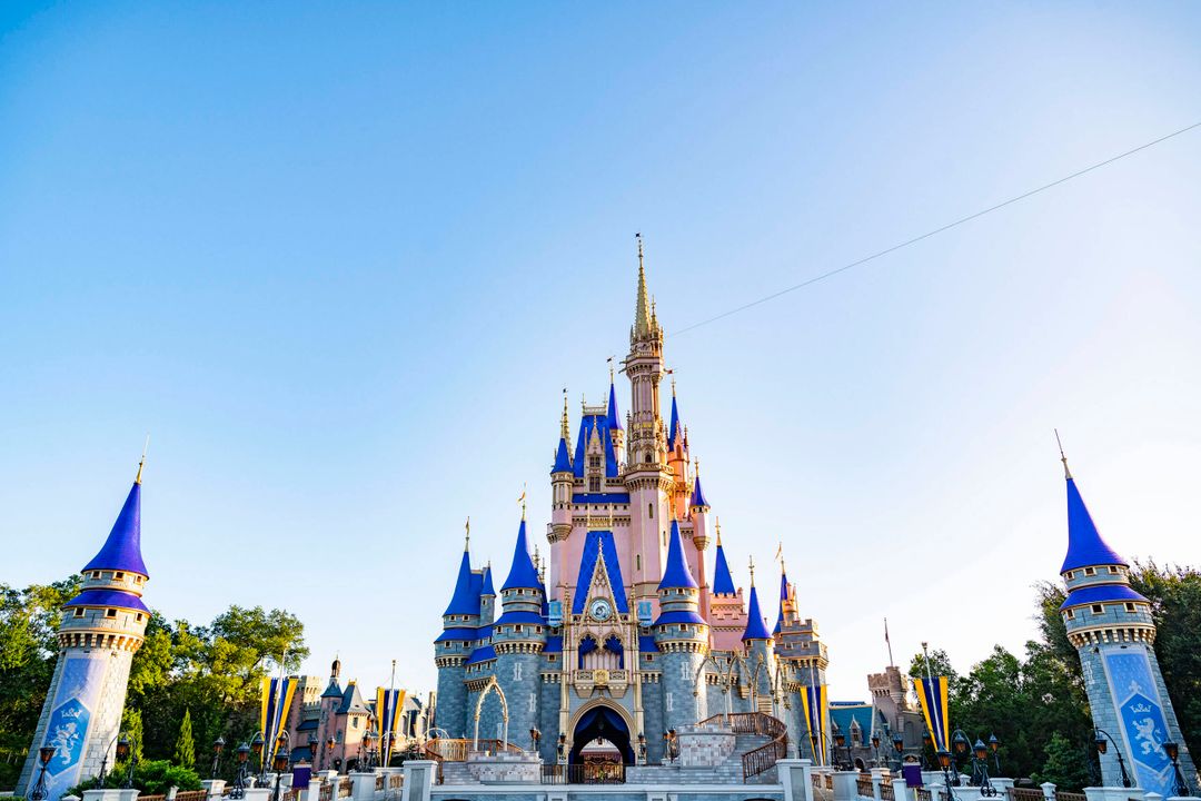 O Castelo da Cinderela, no parque Magic Kingdom, no Walt Disney World Resort em Orlando (EUA)