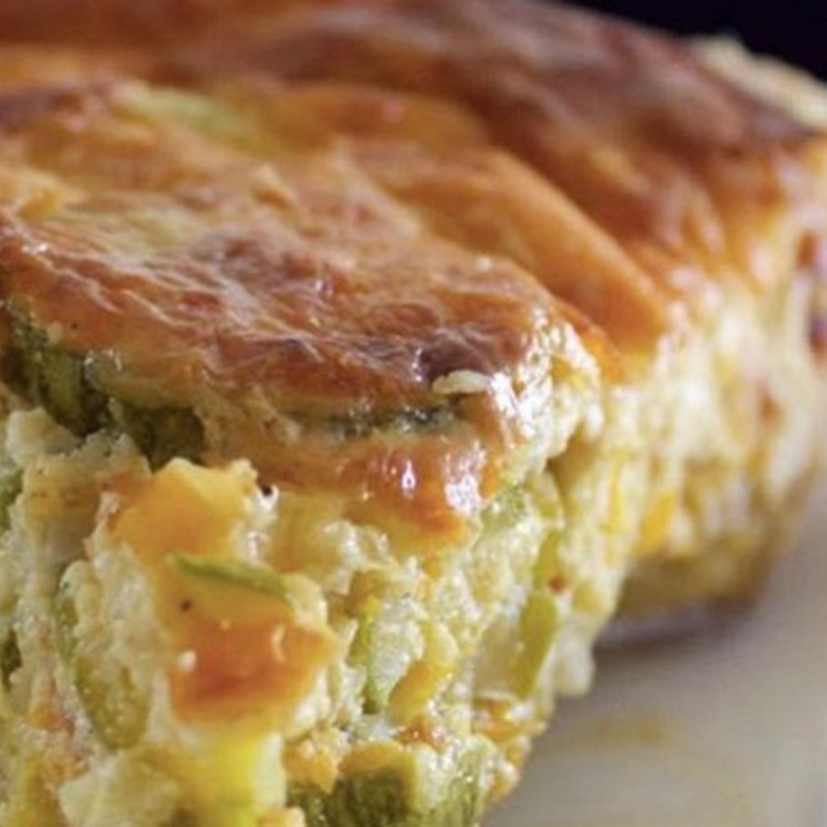 Quiche de abobrinha refogada pronta em 30 minutos